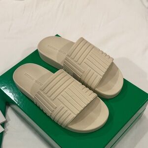 Bottega Veneta Cream Slide Sandals